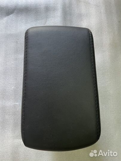 Подлокотник на niva