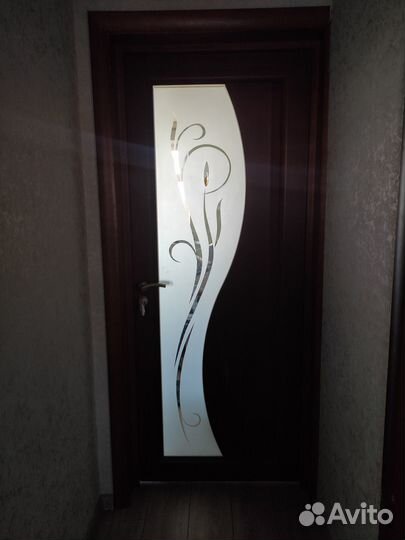 Межкомнатные двери бу 60 см с коробкой