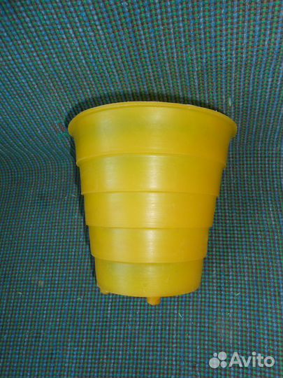 Цветочный горшок редкого жёлтого цвета высота 13,5