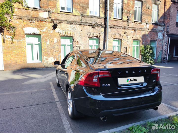 Volvo S60 2 AT, 2013, 215 799 км