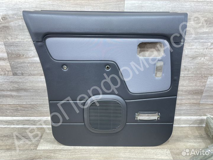 Обшивка задней левой двери Nissan NP300 2008-2015