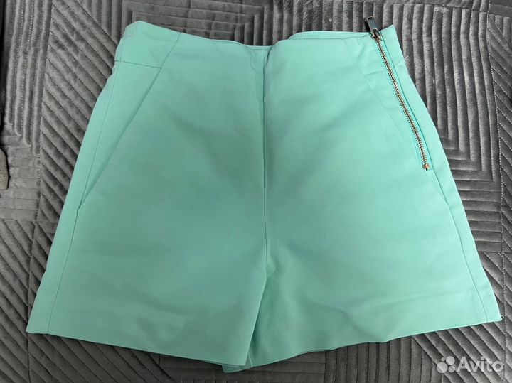Шорты женские