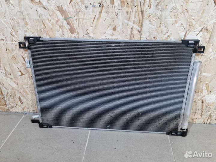 Радиатор кондиционера (конденсер) Toyota RAV 4 201