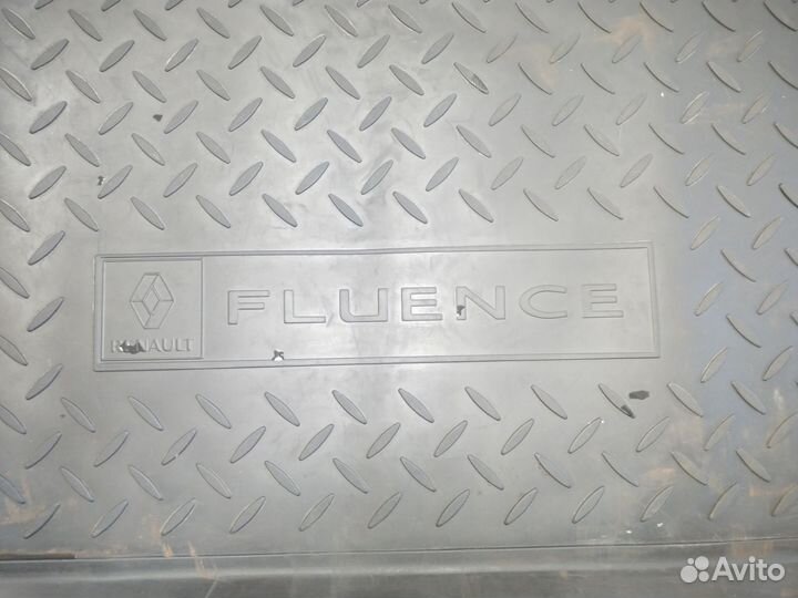 Автомобильные коврики резиновые бу