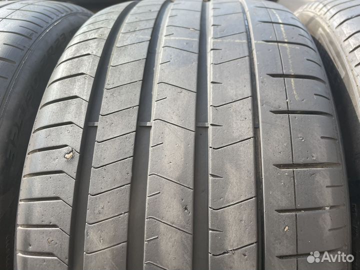 Pirelli P Zero PZ4 285/35 R23 и 325/30 R23 109Y