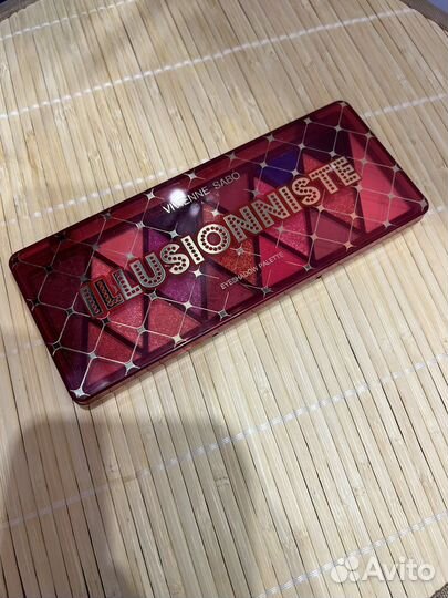 Тени Vivienne sabo illusionniste