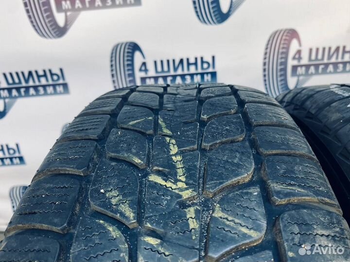 Bridgestone Blizzak LM-25 4x4 215/70 R16 100T