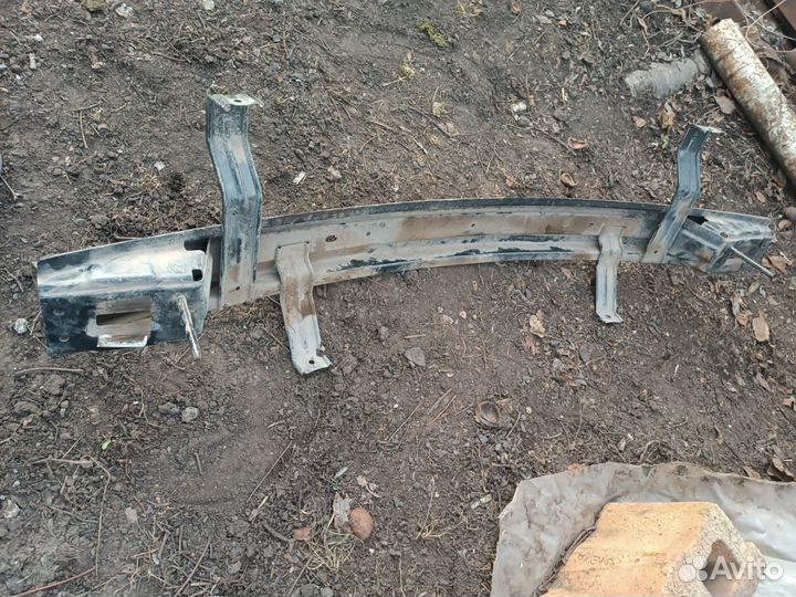 Усилитель заднего бампера kia rio 4