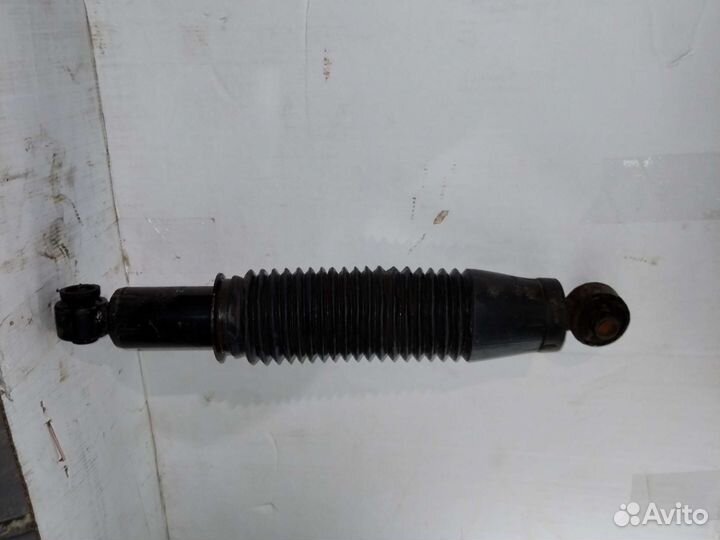 Задний амортизатор хундай солярис 553004l000