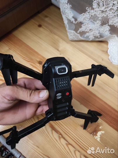 Квадрокоптер с камерой
