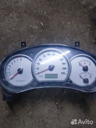 Щиток приборов chery tiggo т11 2008 год