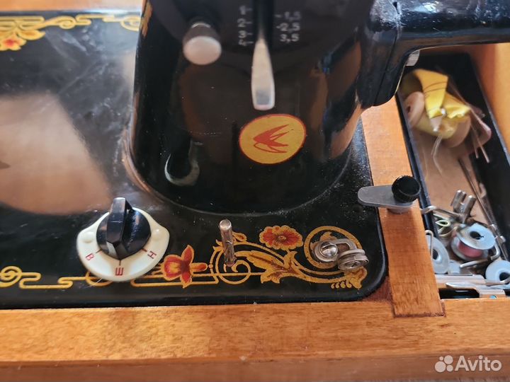 Швейная машина подольск ручная