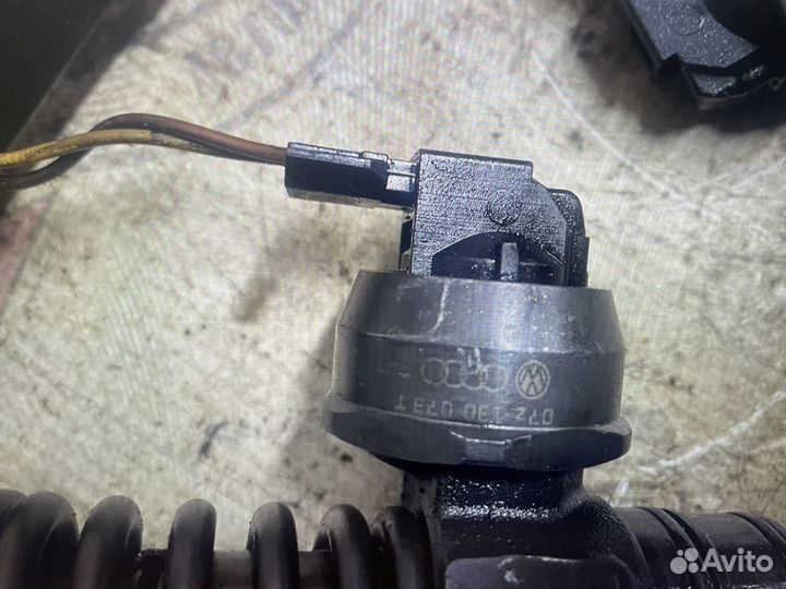 Насос Форсунка Bosch 0414720311 VW Touareg / T5