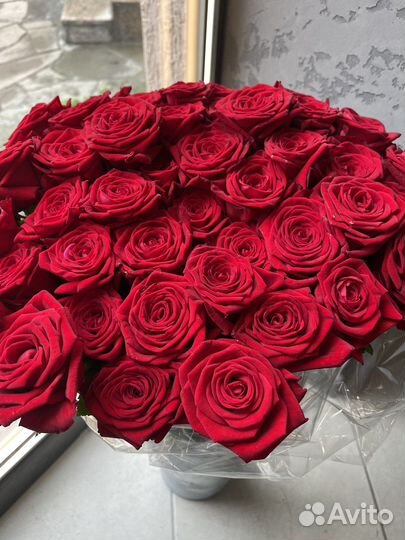 Цветы, игрушки, шары, розы букеты с доставкой