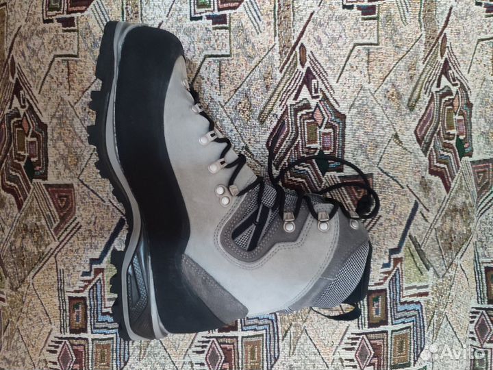 Ботинки альпинистские фарадей 700