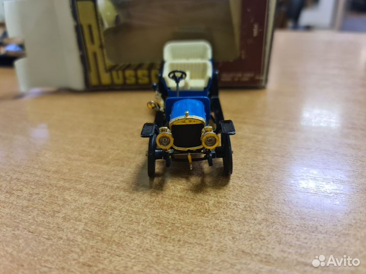 Модель СССР 1:43. Руссо Балт А36 