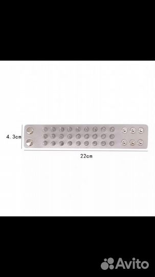 Браслет с шипами на клепках