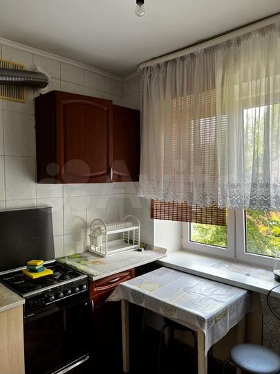 2-к. квартира, 42 м², 4/4 эт.