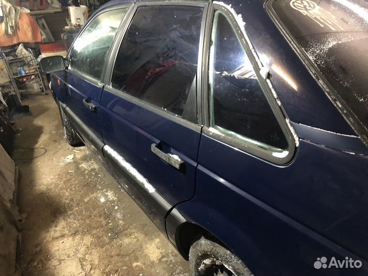 Volkswagen passat B3 1.9 td AAZ разбор на запчасти