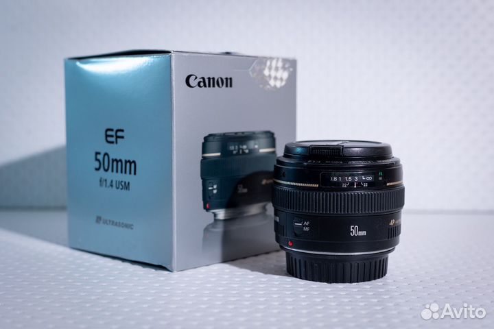 Обьектив Canon 50mm 1.4