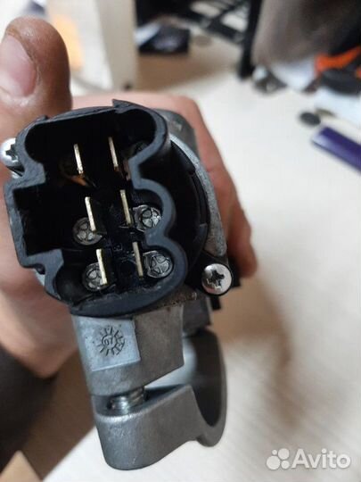 Замок зажигания Nissan Qashqai MR20DE 2007