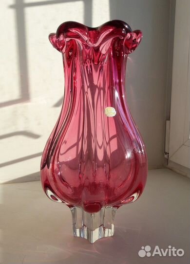 Вазы гутное стекло Богемия Чехословакия