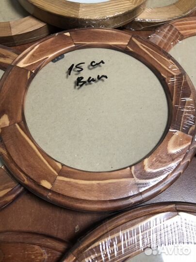 Рамка для фотографий круглая дерево