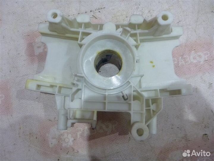 Кронштейн Ssangyong Kyron DJ G23D-005 2010