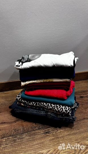 Пакет с вещами женские