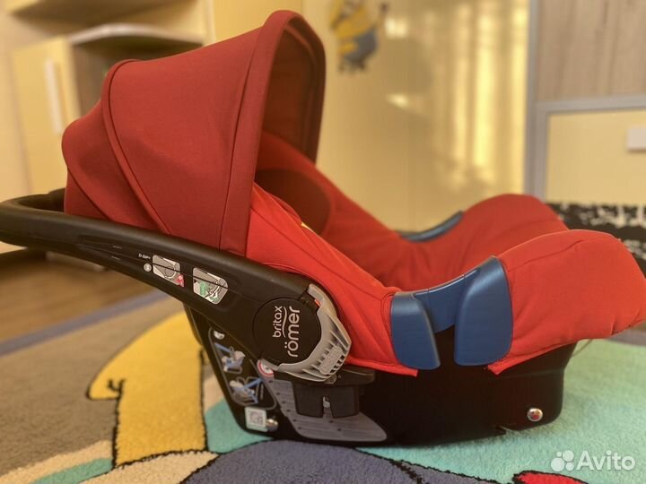 Детское автокресло britax romer (Автолюлька)