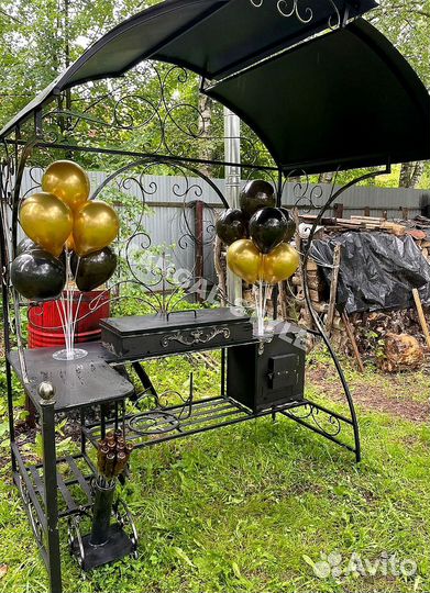 Мангал с крышей