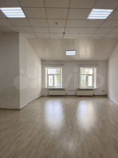 Свободного назначения, 150 м²
