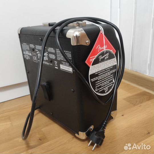 Комбоусилитель fender frontman 10G