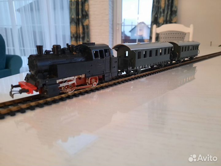 Паровоз 2 оси 3 вагона 1/87