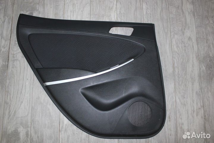 Обшивка двери задней левой Solaris 2010-2017