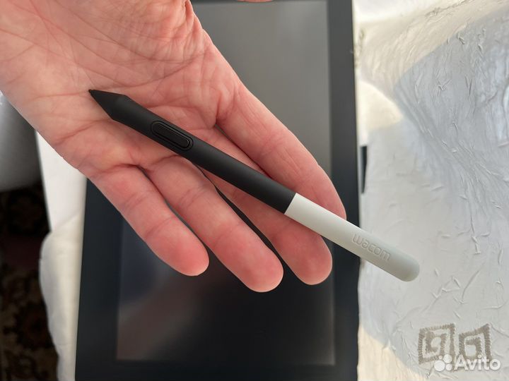 Графический планшет wacom one