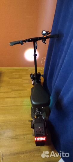 Самокат взрослый электрический kugoo M5