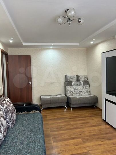 2-к. квартира, 42 м², 1/5 эт.