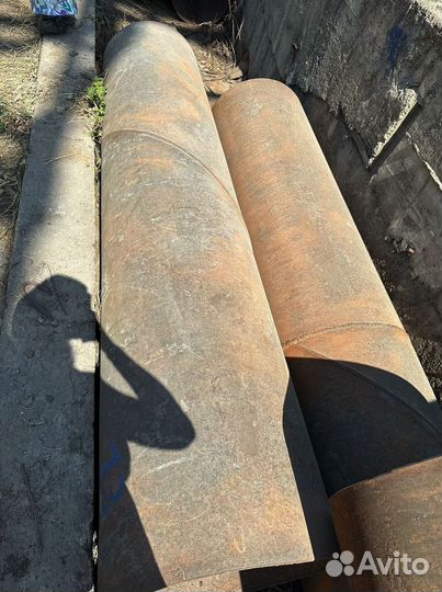 Труба 1220 б/у бывшая в употреблении