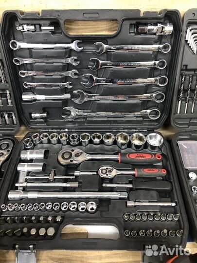 Универсальные наборы ручного инструмента daman