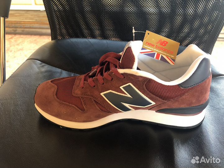 Кроссовки Nb новые