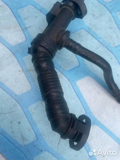 Трубка вентиляции картерных газов 03C103474P