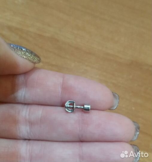 Серебряные серьги пуссеты