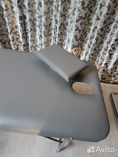 Массажный стол