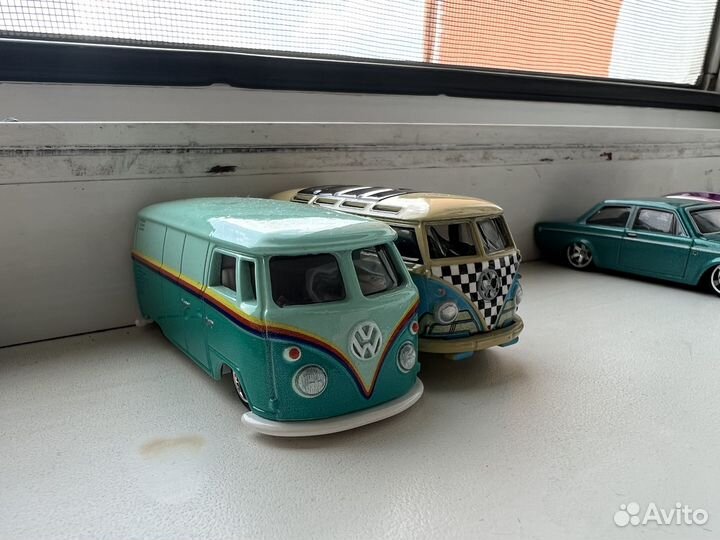 Коллекционная модель 1:64