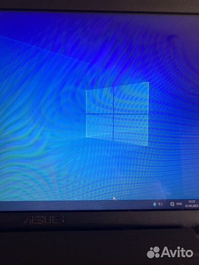 Ноутбук Asus x552e