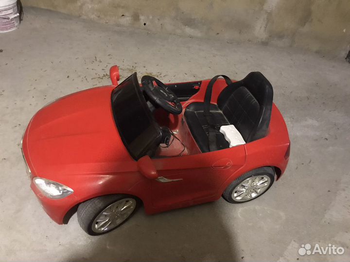 Детский электромбиль с пультом Д/У. для детей от 1