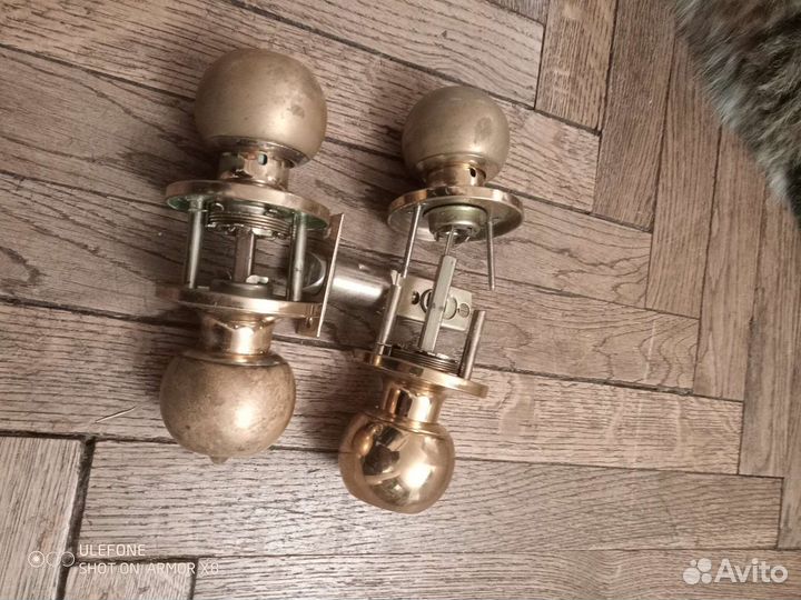 Дверные ручки