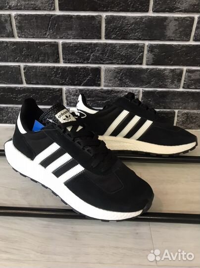 Кроссовки мужские Adidas Retropy e5