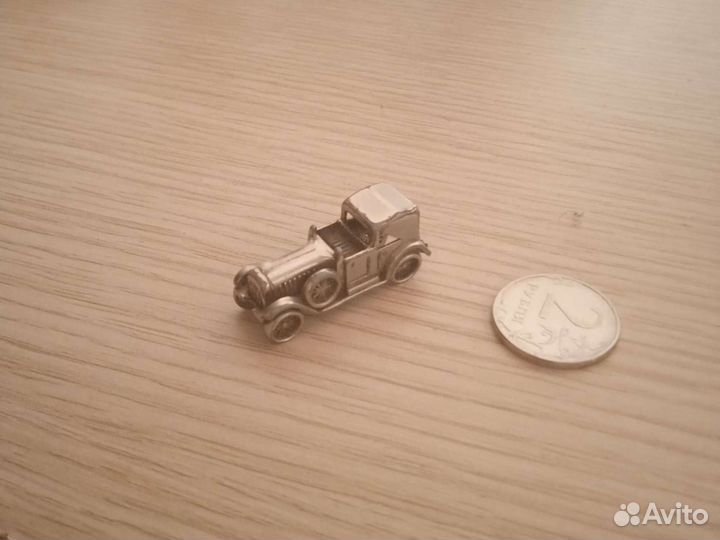 Сувениры, значки